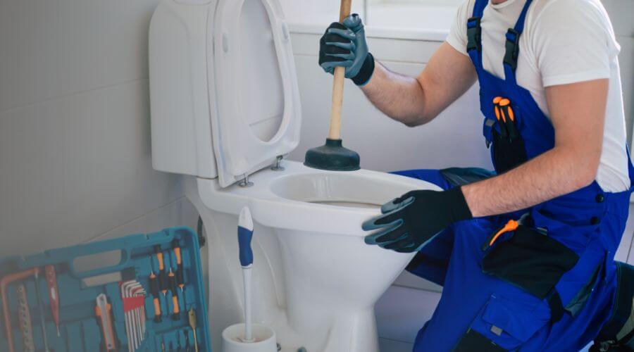 Professional septic pumping service in Cromwell, OK